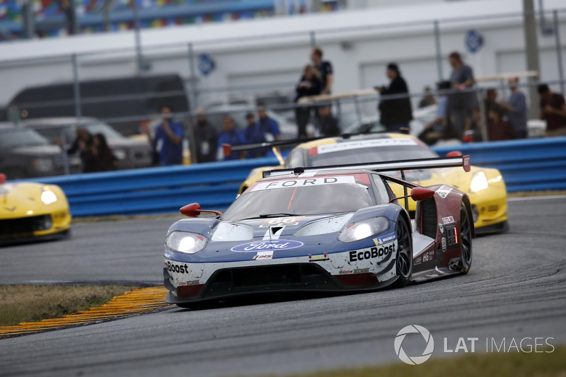 #66 Ford Performance Chip Ganassi Racing Ford GT: Joey Hand, Dirk Müller, Sebastien Bourdais