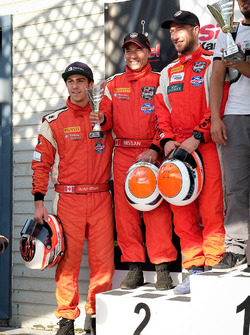 Podium: second place Olivier Bédard, Paul Fagnan, René Fagnan