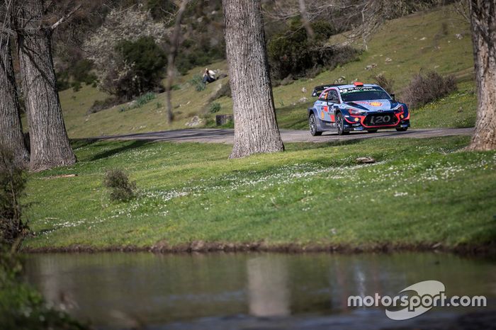 Dani Sordo, Carlos Del Barrio, Hyundai Motorsport Hyundai i20 Coupe WRC