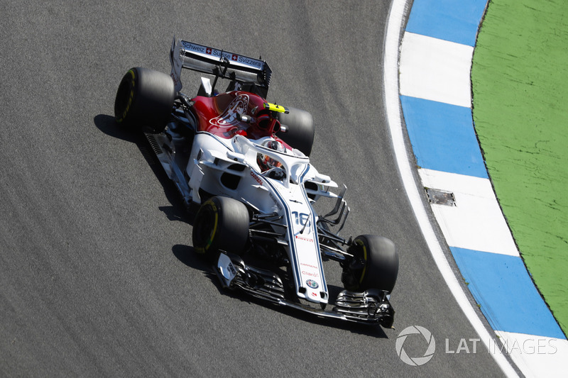 Charles Leclerc, Sauber C37.