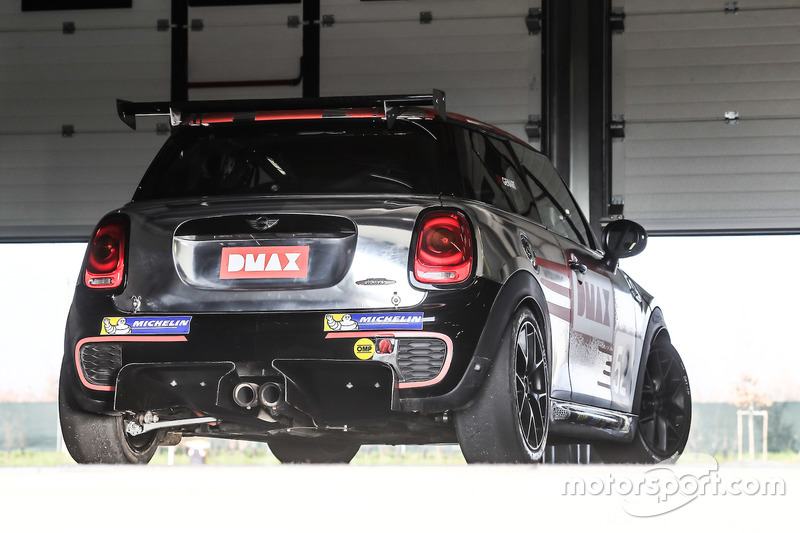 MINI John Cooper Works Challenge Pro