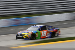 Kyle Busch, Joe Gibbs Racing, Toyota Camry M&M's Caramel