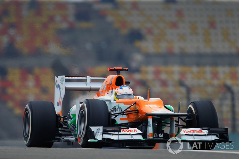 15. <img src="https://cdn-7.motorsport.com/static/img/cfp/0/0/0/200/227/s3/united_kingdom-2.jpg" alt="" width="20" height="12" /> Paul di Resta, 59 Grandes Premios (2011-2013, 2017). Su mejor resultado es el 4° puesto (en Singapur 2012 y Bahrein 2013).