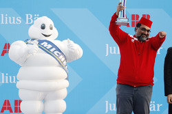 Dilbagh Gill, CEO, Team Principal, Mahindra Racing, sul podio