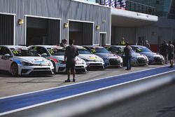 Cars line up 