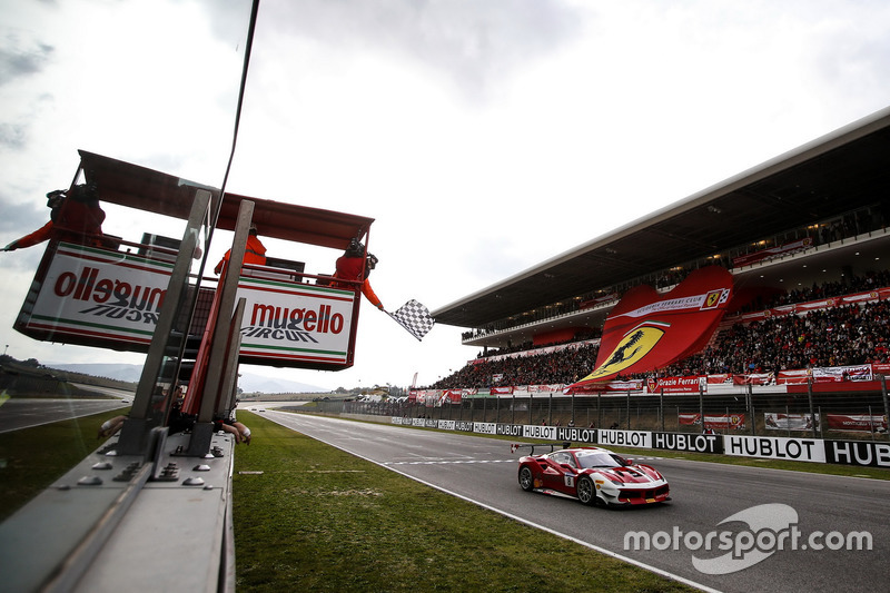 Race winner #8 Octane 126 Ferrari 488: Fabio Leimer