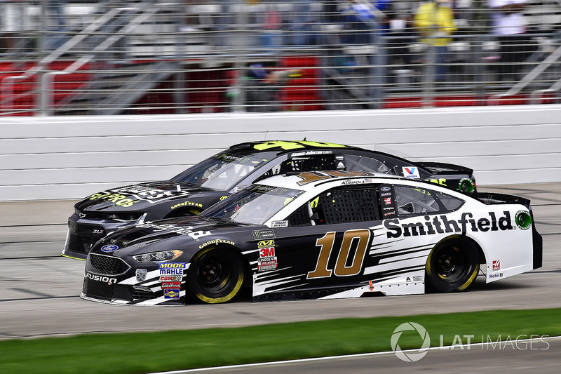 Aric Almirola, Stewart-Haas Racing, Smithfield Ford Fusion