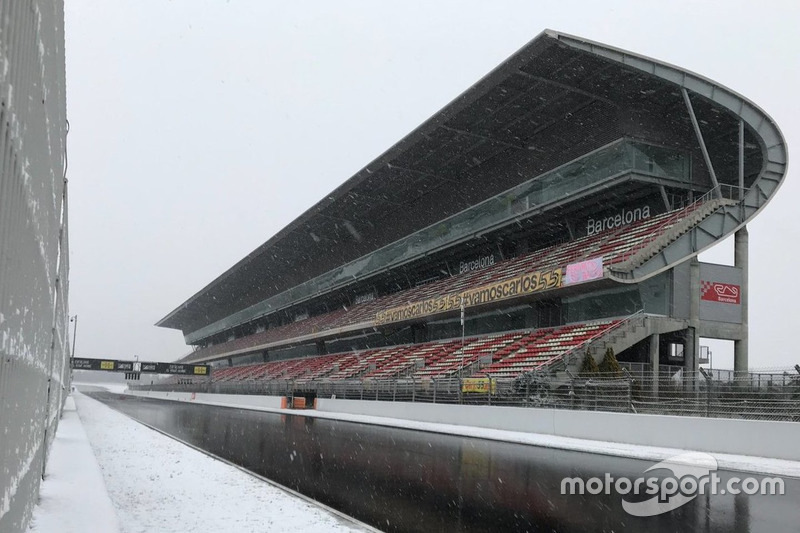 La neve sul tracciato di Barcellona