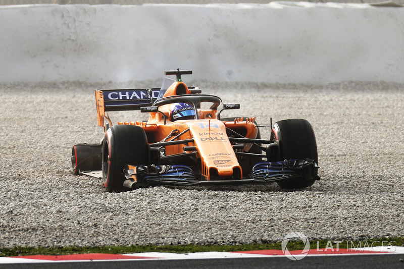 Fernando Alonso, McLaren MCL33 crash