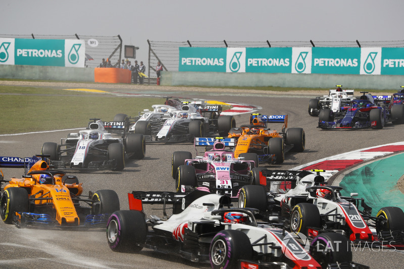 Romain Grosjean, Haas F1 Team VF-18 Ferrari, Kevin Magnussen, Haas F1 Team VF-18 Ferrari, Fernando Alonso, McLaren MCL33 Renault, Esteban Ocon, Force India VJM11 Mercedes, Stoffel Vandoorne, McLaren MCL33 Renault