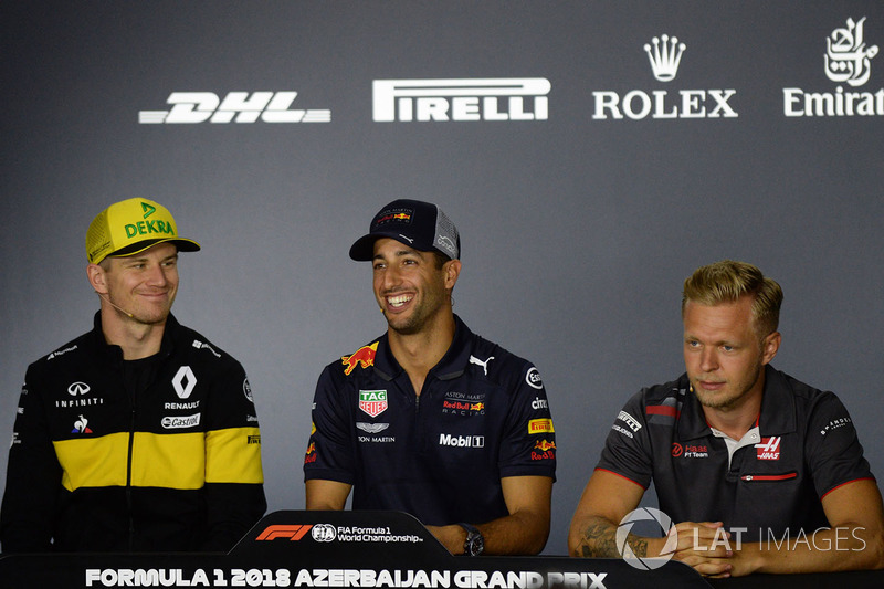 Nico Hulkenberg, Renault Sport F1 Team, Daniel Ricciardo, Red Bull Racing ve Kevin Magnussen, Haas F1