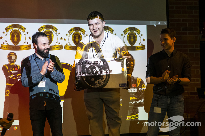 Thrustmaster F1 2017 Türkiye Ligi ödül töreni