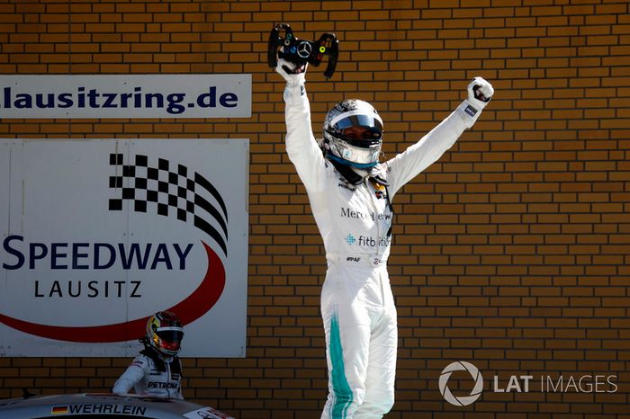 Race winner Gary Paffett Mercedes-AMG Team HWA
