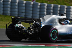 Valtteri Bottas, Mercedes-AMG F1 W09, con sensori aerodinamici sull'ala anteriore