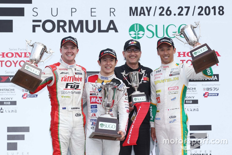 Podium: 1. Naoki Yamamoto, 2. Nick Cassidy, 3. Kazuki Nakajima
