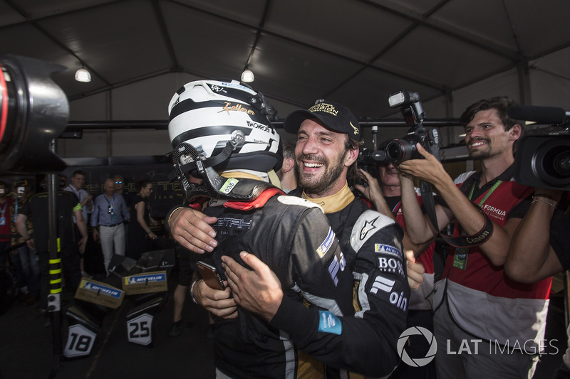 Andre Lotterer, Techeetah, congratulates champion Jean-Eric Vergne, Techeetah