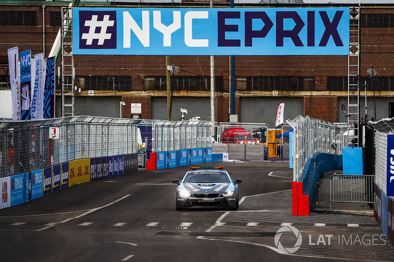 The Safety Car on track