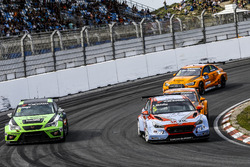 Norbert Michelisz, BRC Racing Team Hyundai i30 N TCR, Norbert Nagy, Zengo Motorsport Cupra TCR