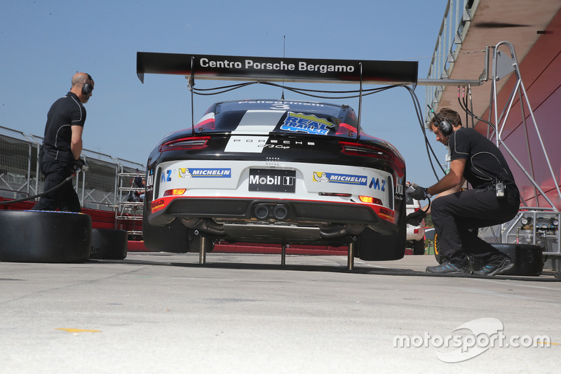 Atmosfera in pit lane