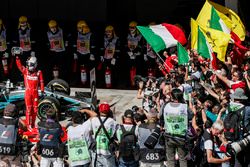 Race winner Sebastian Vettel, Ferrari SF70H celebrates in parc ferme with the Ferrari team and mechanics