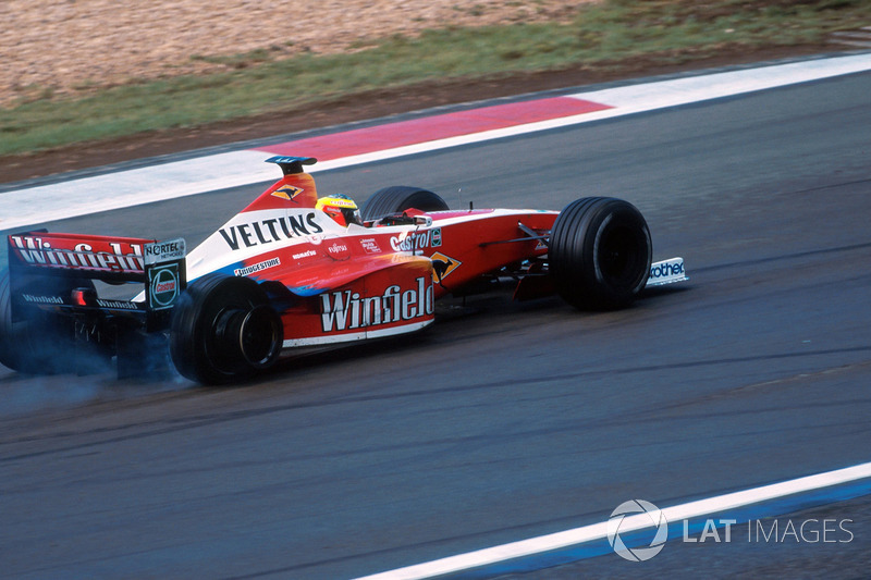 Puncture ends Ralf Schumacher, Williams FW21 quest for victory