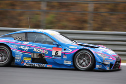 #6 Team LeMans Lexus LC500: Kazuya Oshima, Andrea Caldarelli