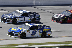 Chase Elliott, Hendrick Motorsports, Chevrolet Camaro NAPA Auto Parts, Jamie McMurray, Chip Ganassi Racing, Chevrolet Camaro DC Solar