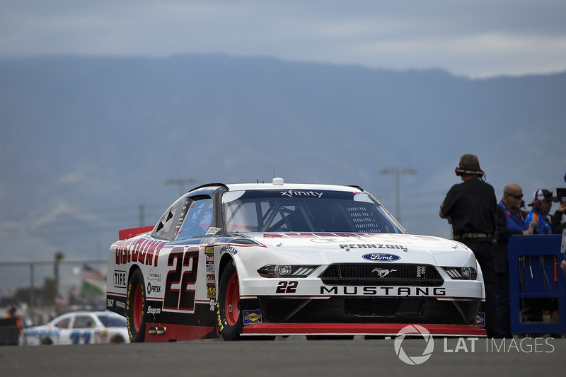 Joey Logano, Team Penske, Ford Mustang Discount Tire