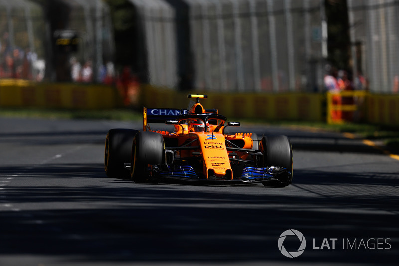 Stoffel Vandoorne, McLaren MCL33 Renault