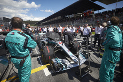 Mühendisler ve Lewis Hamilton, Mercedes AMG F1 W09