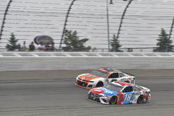 Kyle Busch, Joe Gibbs Racing, Toyota Camry M&M's Red White & Blue