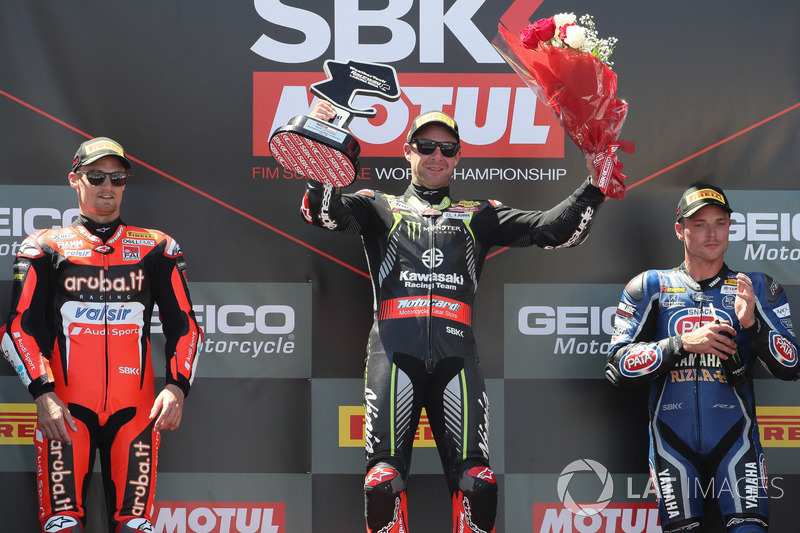 Podio: Jonathan Rea, Kawasaki Racing, Chaz Davies, Aruba.it Racing-Ducati SBK Team, Michael van der Mark, Pata Yamaha