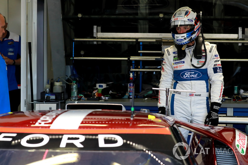 #68 Ford Chip Ganassi Racing Ford GT: Joey Hand
