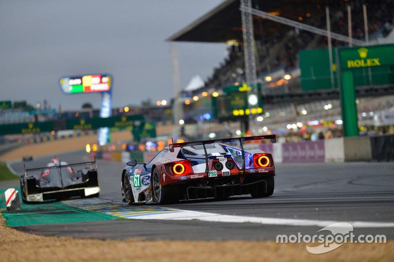 #67 Ford Chip Ganassi Racing Ford GT: Andy Priaulx, Harry Tincknell, Tony Kanaan