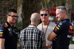 David Coulthard, ve Jonathan Wheatley, Red Bull Racing Takım Menajeri