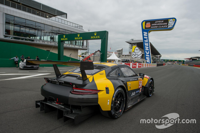#56 Team Project 1 Porsche 911 RSR