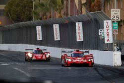 #31 Action Express Racing Cadillac DPi, P: Eric Curran, Felipe Nasr, #99 JDC/Miller Motorsports OREC