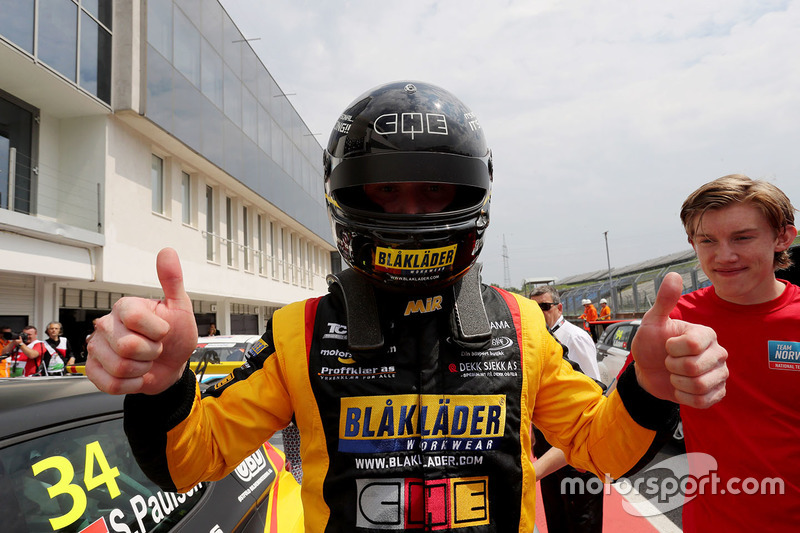 Il secondo classificato Stian Paulsen, Stian Paulsen Racing Cupra TCR