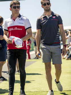 Charles Leclerc, Sauber and Romain Grosjean, Haas F1 Team on drivers parade