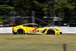 #4 Corvette Racing Chevrolet Corvette C7.R, GTLM: Oliver Gavin, Tommy Milner