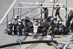Sergio Perez, Sahara Force India F1 VJM10, in the pits