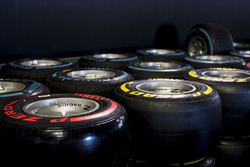Pirelli tyres