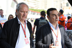 Jérôme Stoll, directeur de Renault Sport F1 et Carlos Ghosn, président de Renault