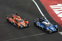 #36 Signatech Alpine A470 Gibson: Gustavo Menezes, Nicolas Lapierre, André Negrão, #26 G-Drive Racin