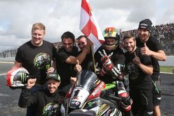 Le vainqueur et Champion du monde 2017 Jonathan Rea, Kawasaki Racing