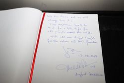 Jean Todt'un Reina anı defterine yazdıkları