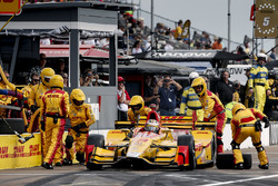 Ryan Hunter-Reay, Andretti Autosport Honda pit stop