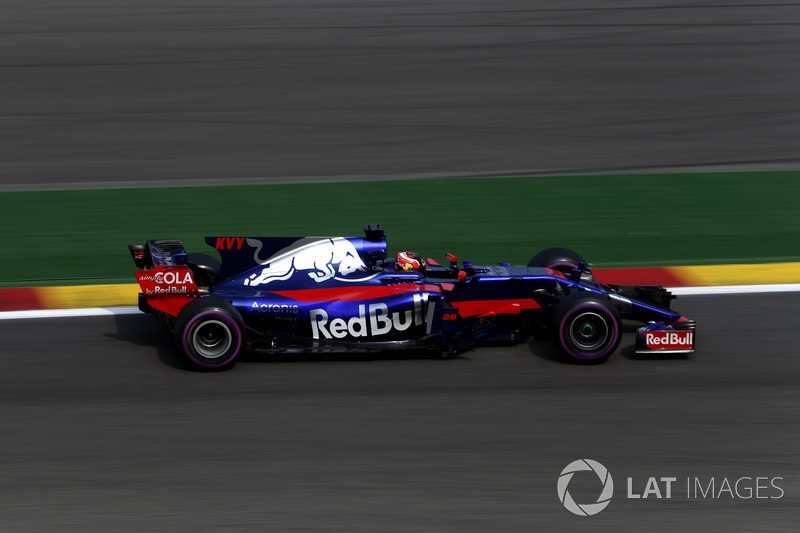 15. Daniil Kvyat, Scuderia Toro Rosso STR12