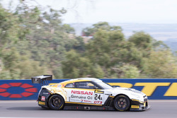 #24 Nissan Motorsport, Nissan GT-R Nismo GT3: Florian Strauss, Todd Kelly, Jann Mardenborough