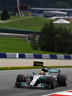 Lewis Hamilton, Mercedes AMG F1 W08
